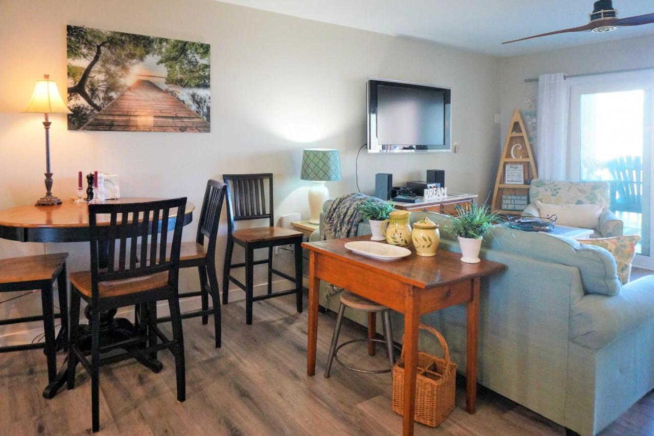 Airy Oceanfront Condo Beach Views And Pool Access! North Topsail Beach Exterior photo